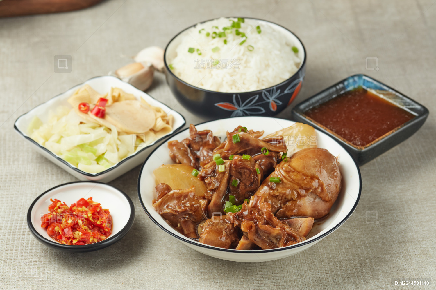 萝卜牛腩饭套餐