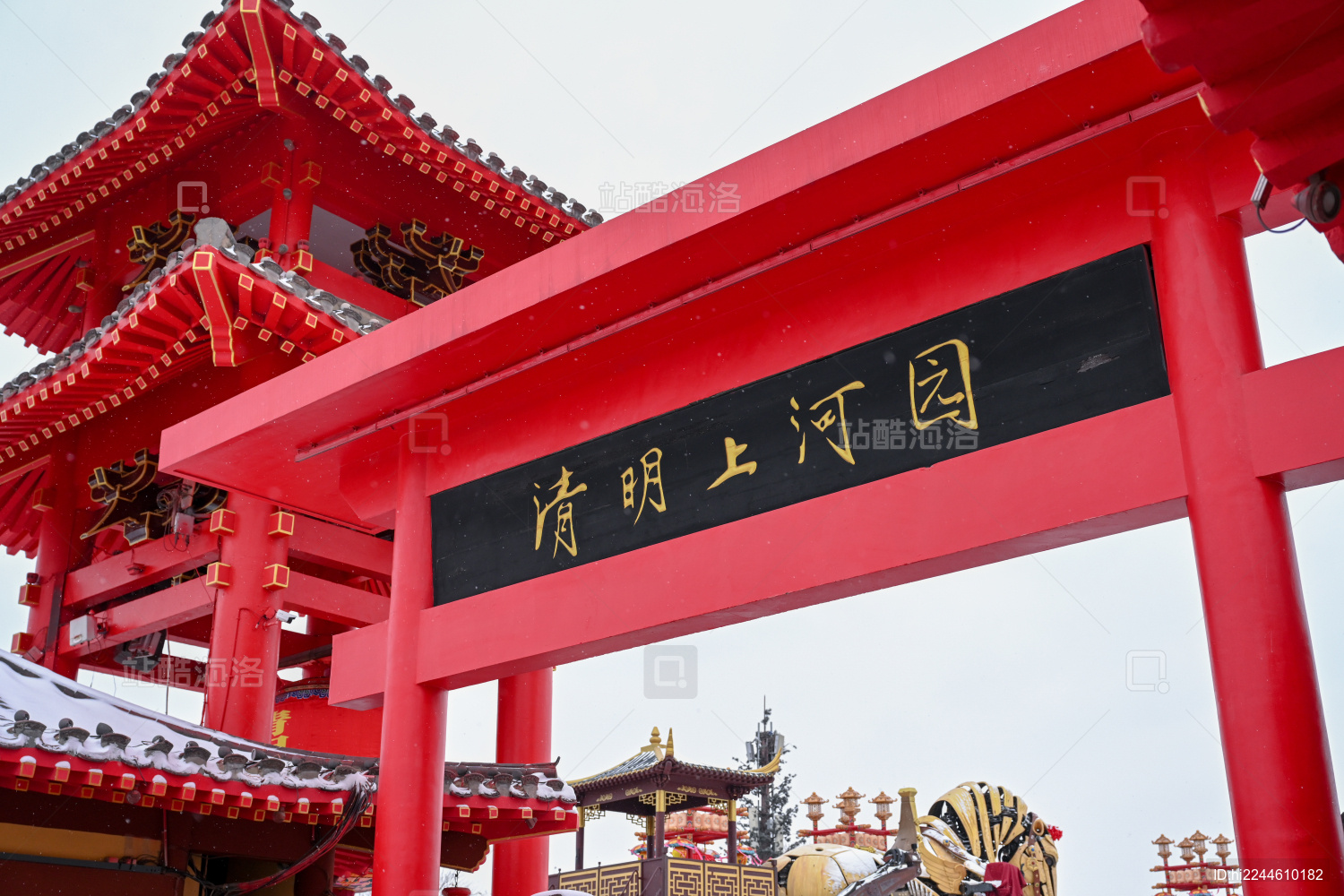 开封清明上河园大雪雪景建筑风光