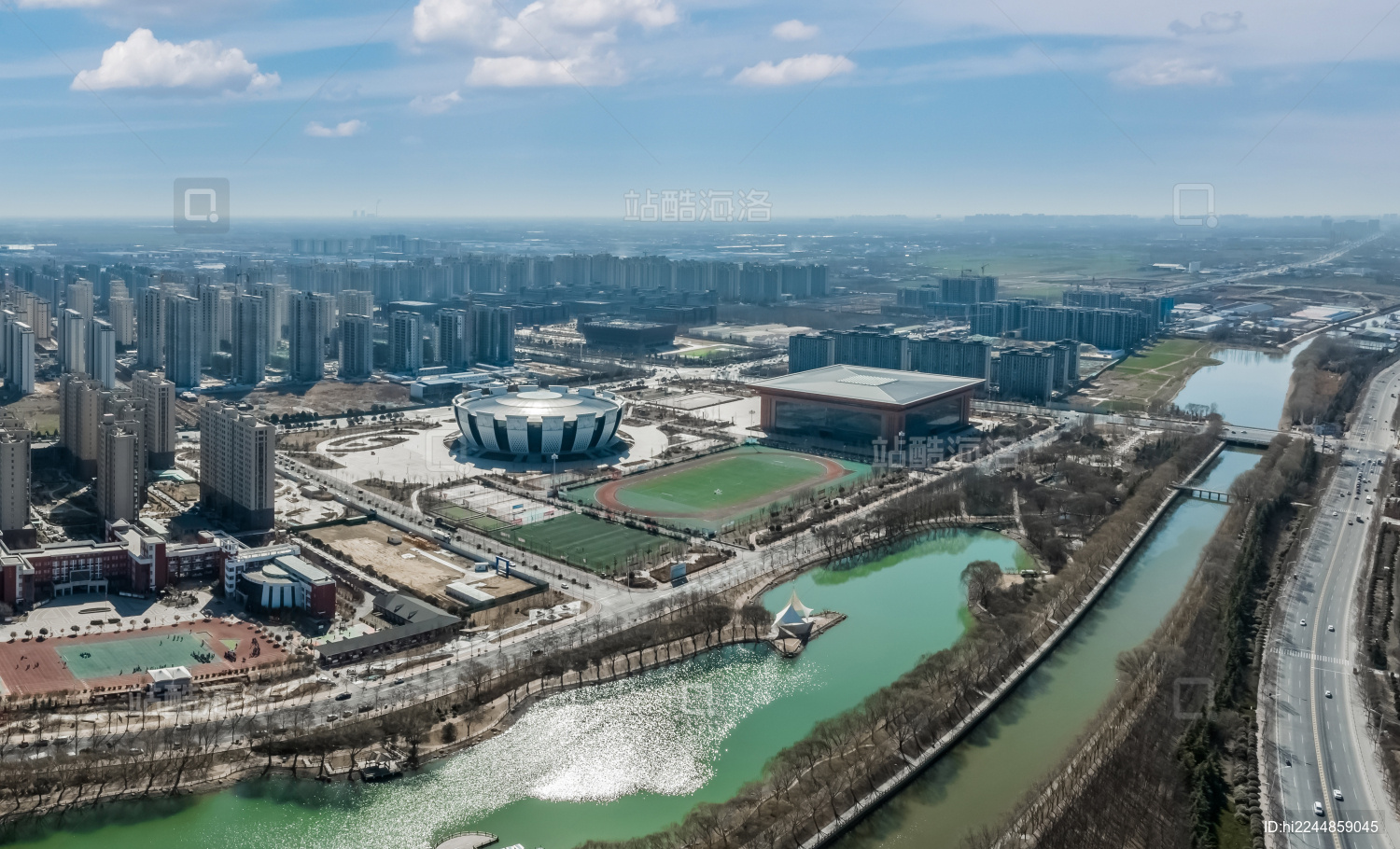 中国河南省濮阳市清丰县城关镇高楼大厦建筑