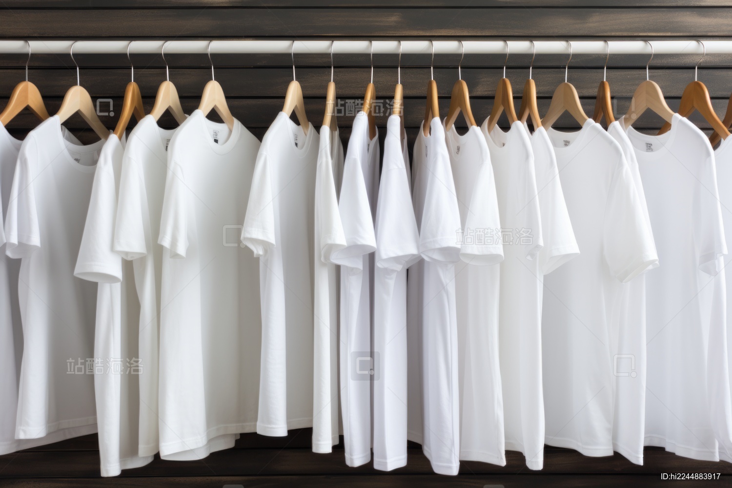 白色恤的衣架