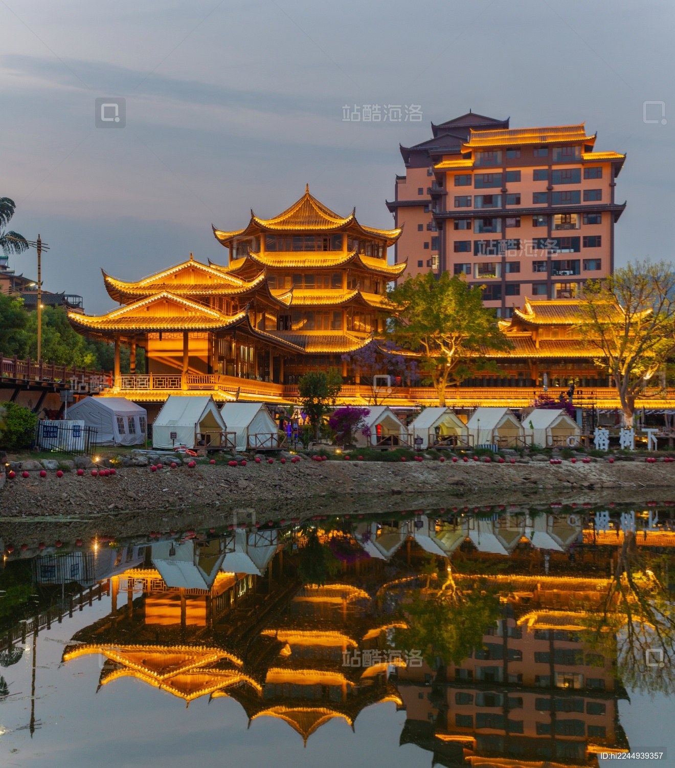 云南红河屏边滴水苗城城市景观