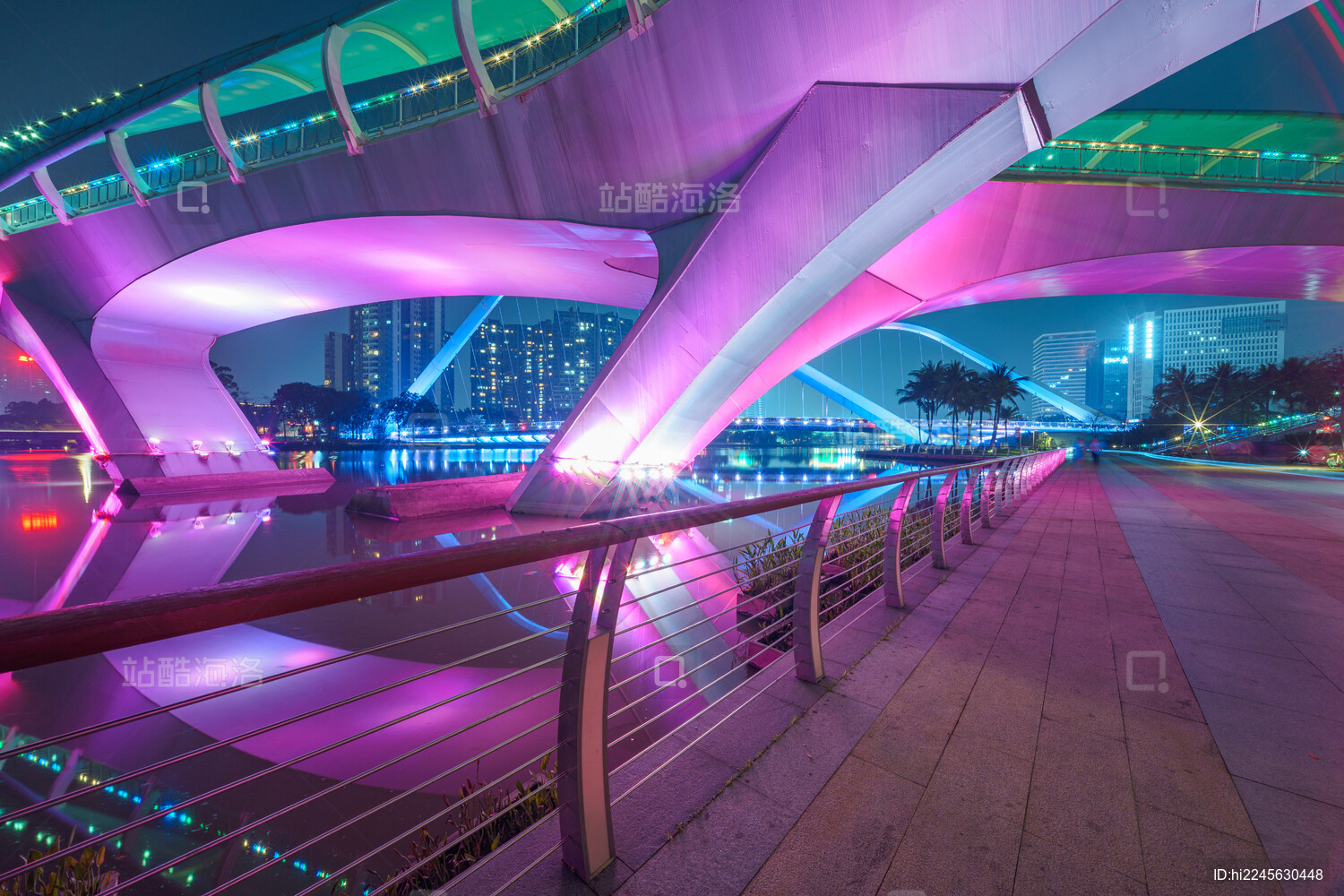 广州南沙蕉门公园蕉门河桥梁与城市夜景灯光