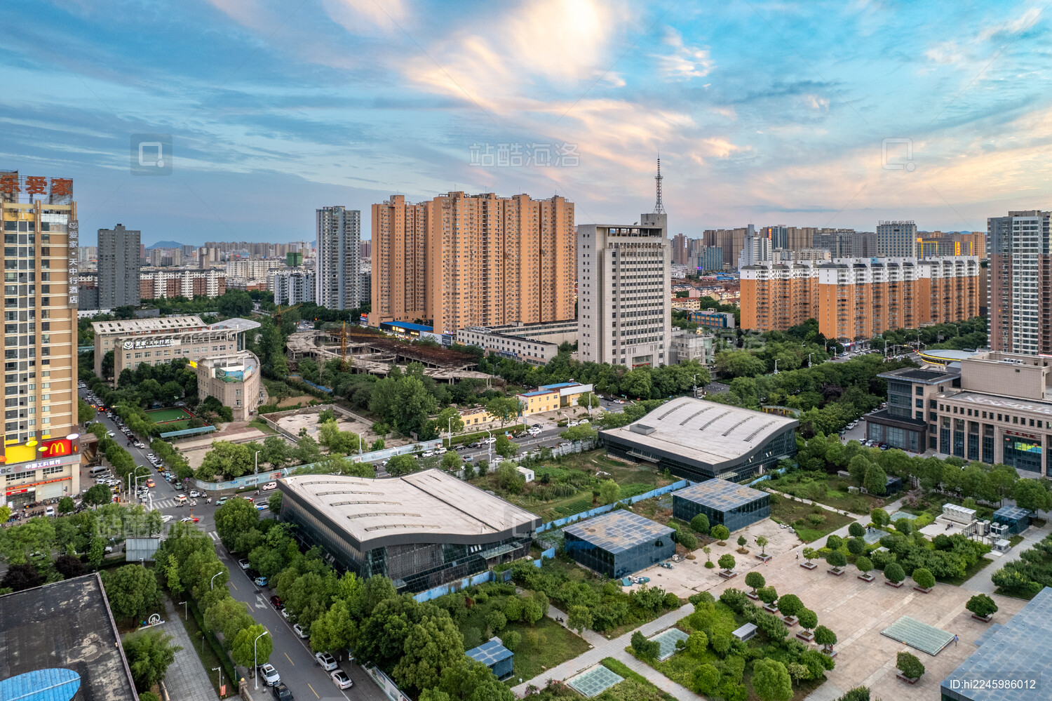 河南省驻马店市天中广场