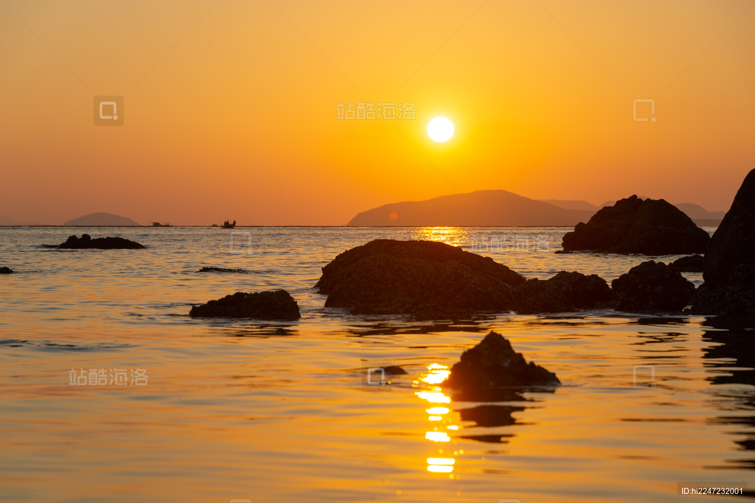 广东省阳江市阳西县上洋镇河北渔港日落