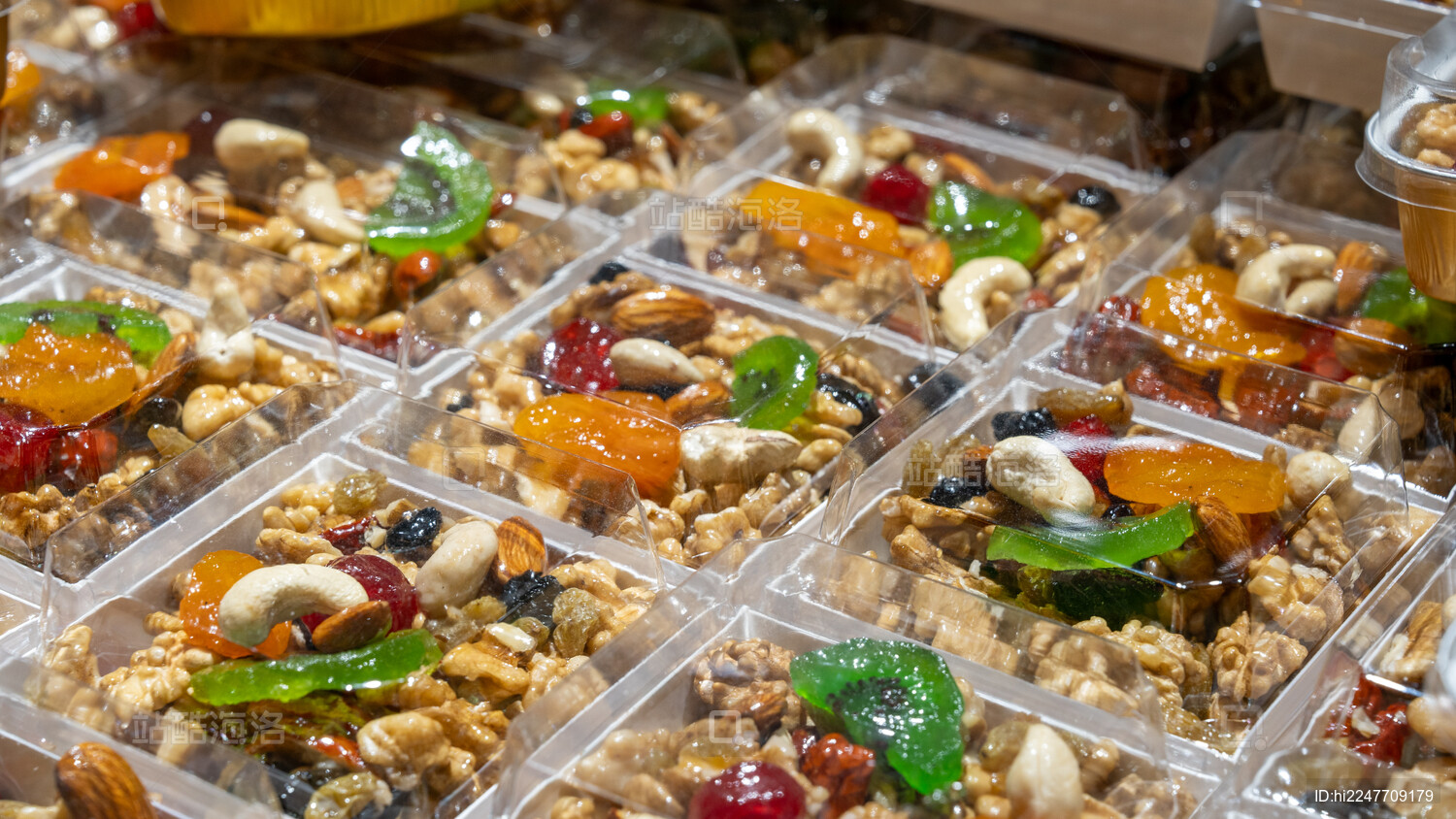 中国新疆国际大巴扎美食街的美食特写