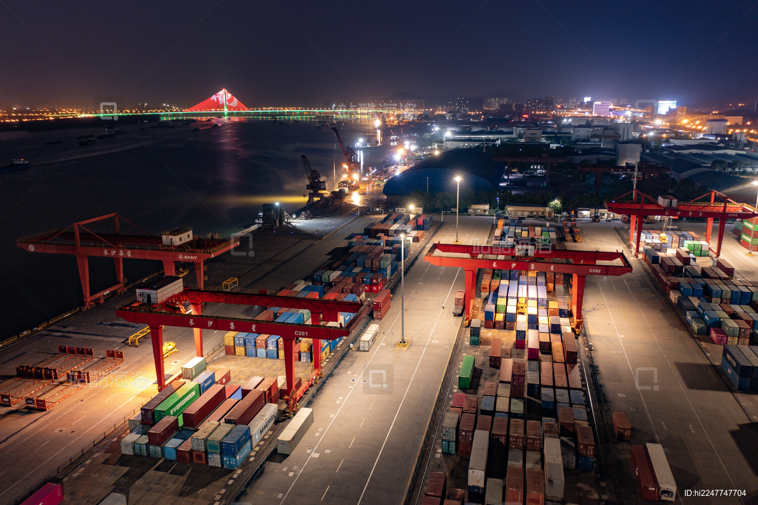 航拍湖南长沙港口夜景风光