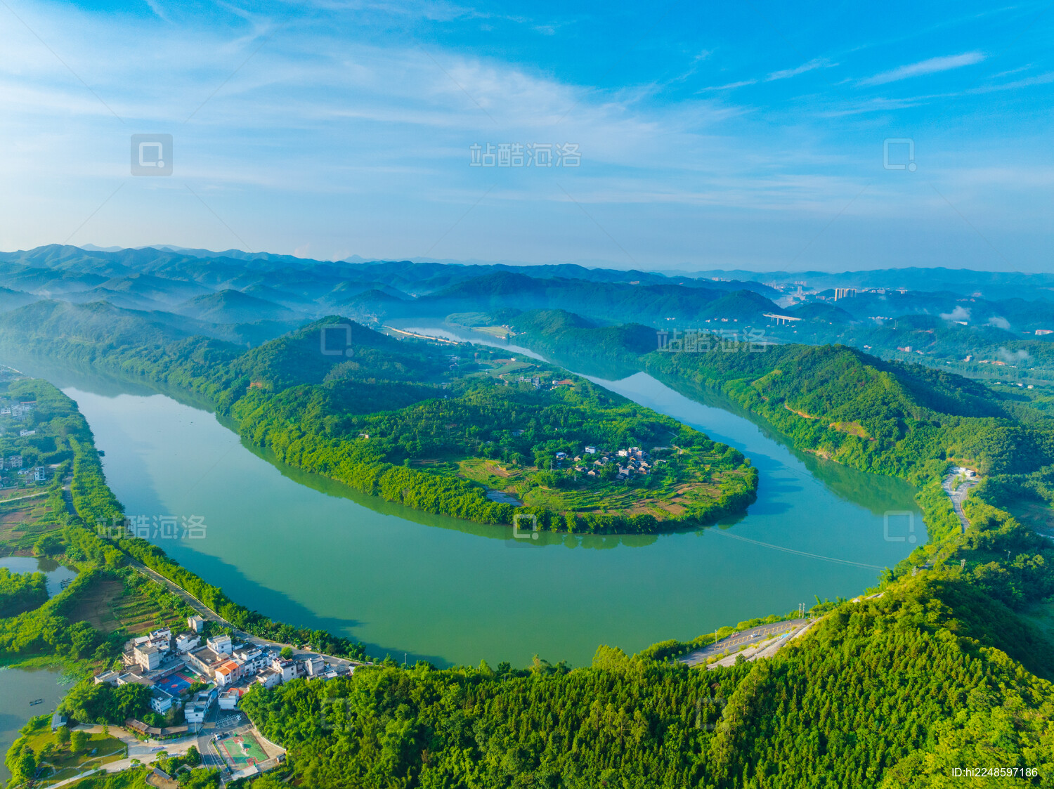 广东肇庆封开贺江日落航拍美景