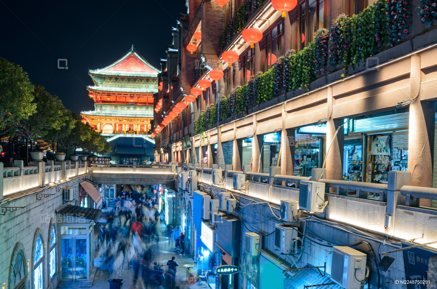 陕西西安鼓楼传统中式古建筑与商业街夜景