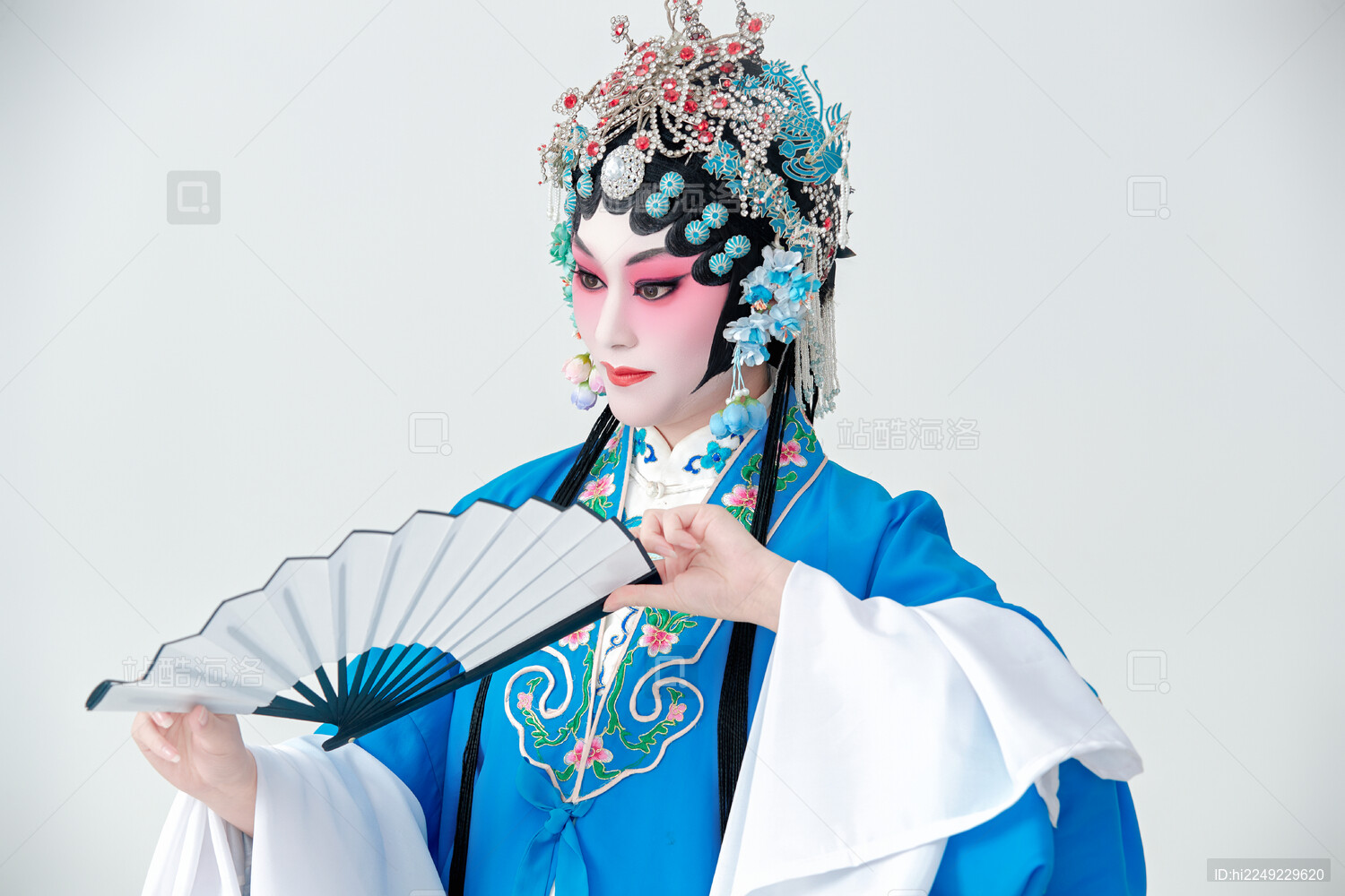 国粹戏曲京剧昆曲青衣旦角形象的女性演员