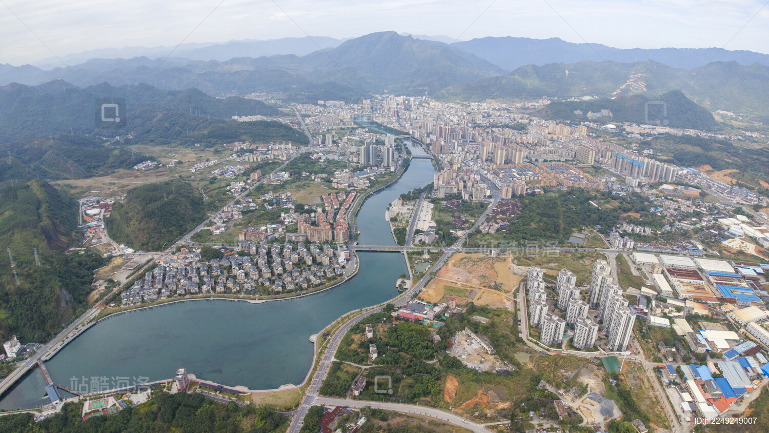 航拍韶关乳源县城风貌