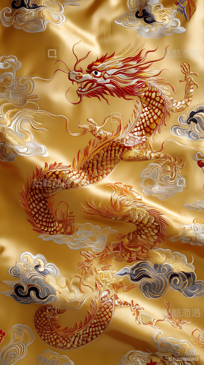 金色绸缎龙纹图案精美刺绣