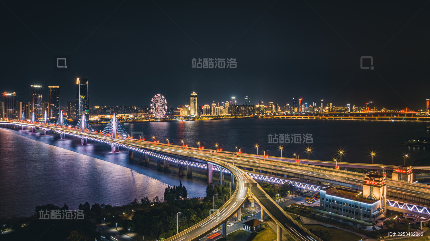 航拍中国江西南昌朝阳大桥