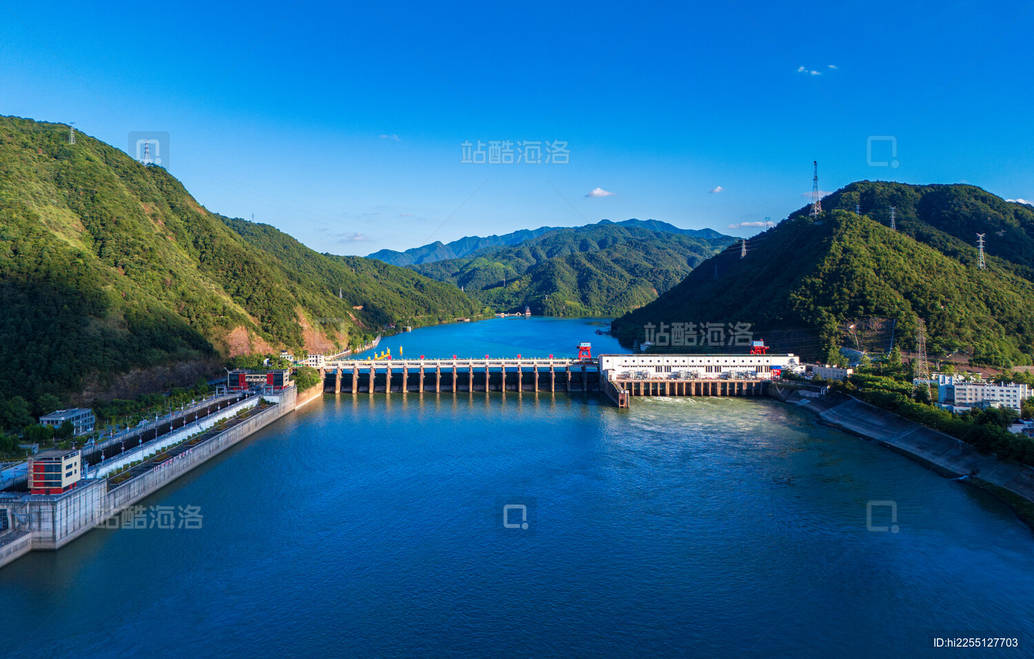 杭州市桐庐县富春江小三峡风光