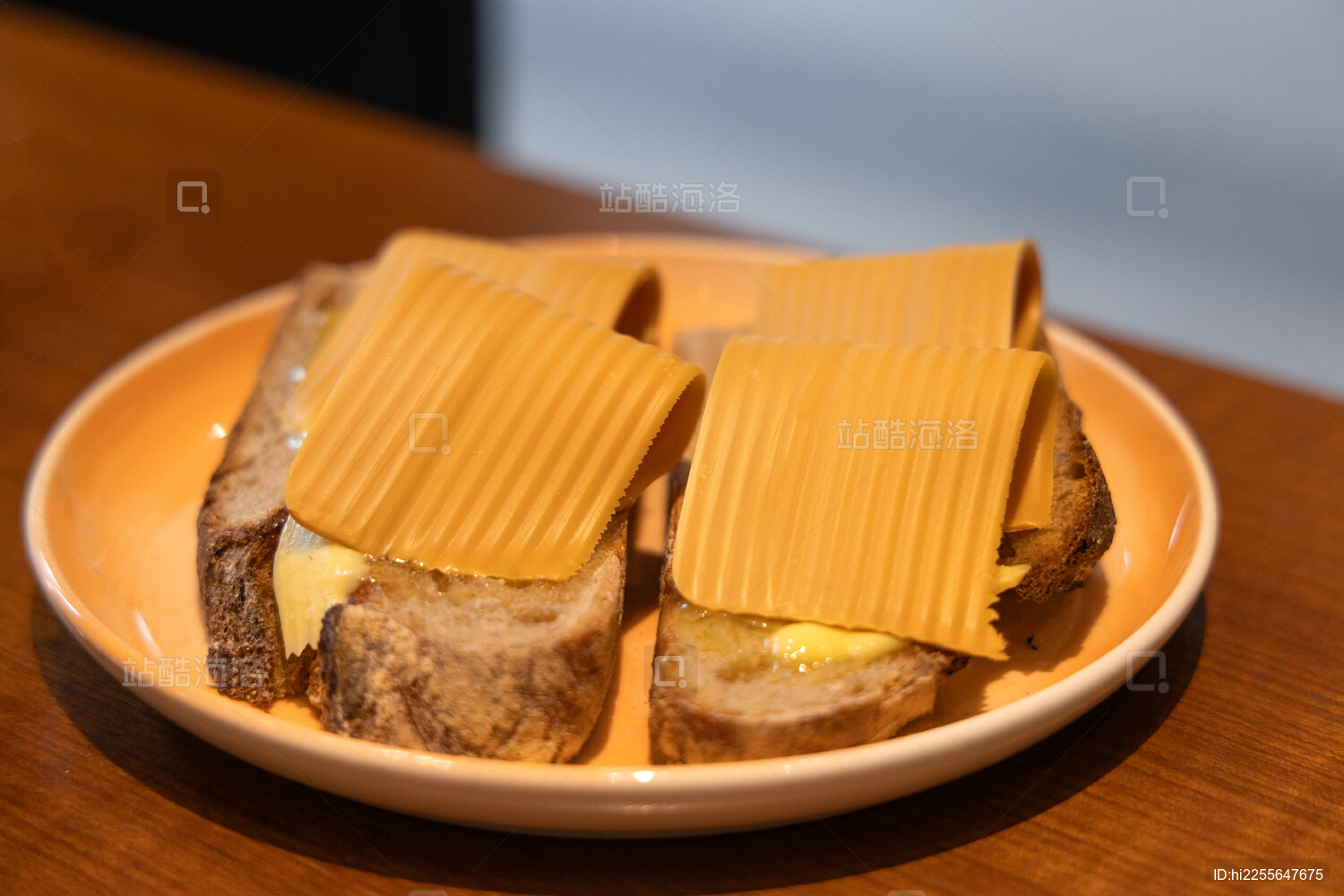 山羊奶酪吐司 棕芝士片烤吐司