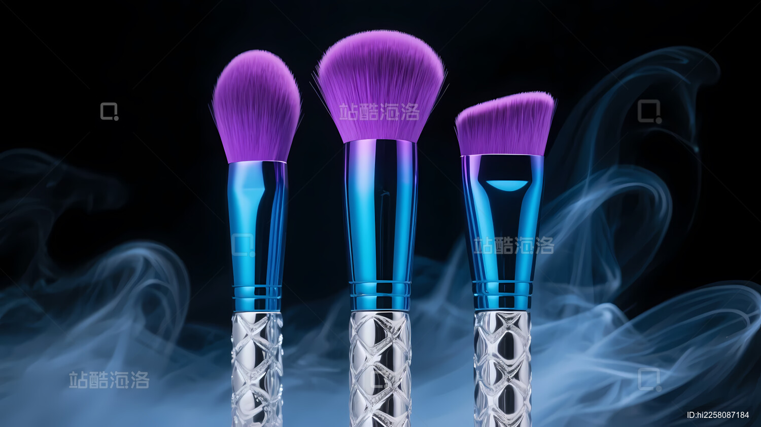 紫蓝化妆刷烟雾效果