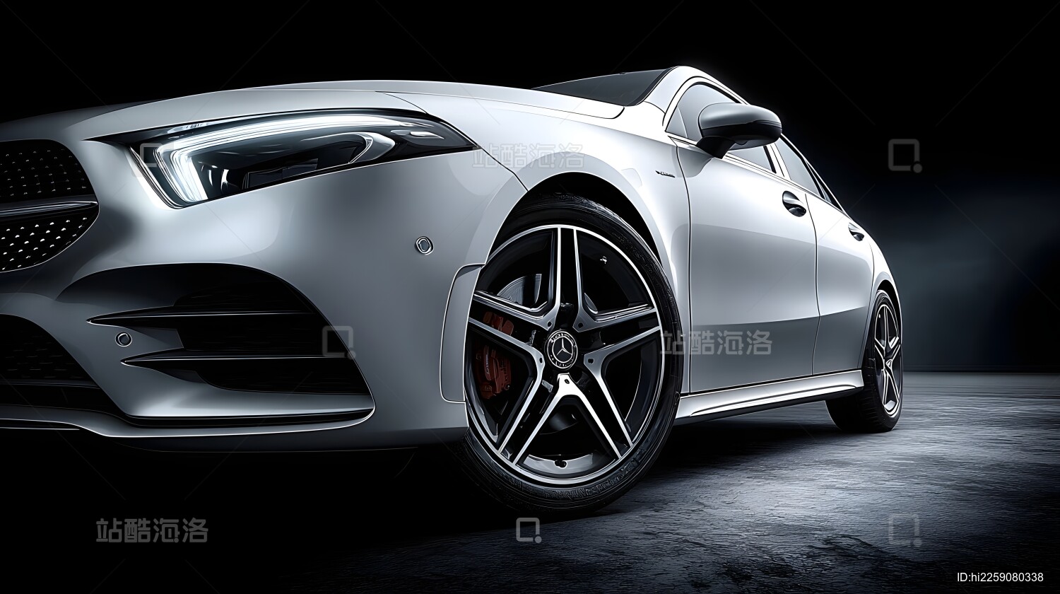 奔驰汽车前轮特写