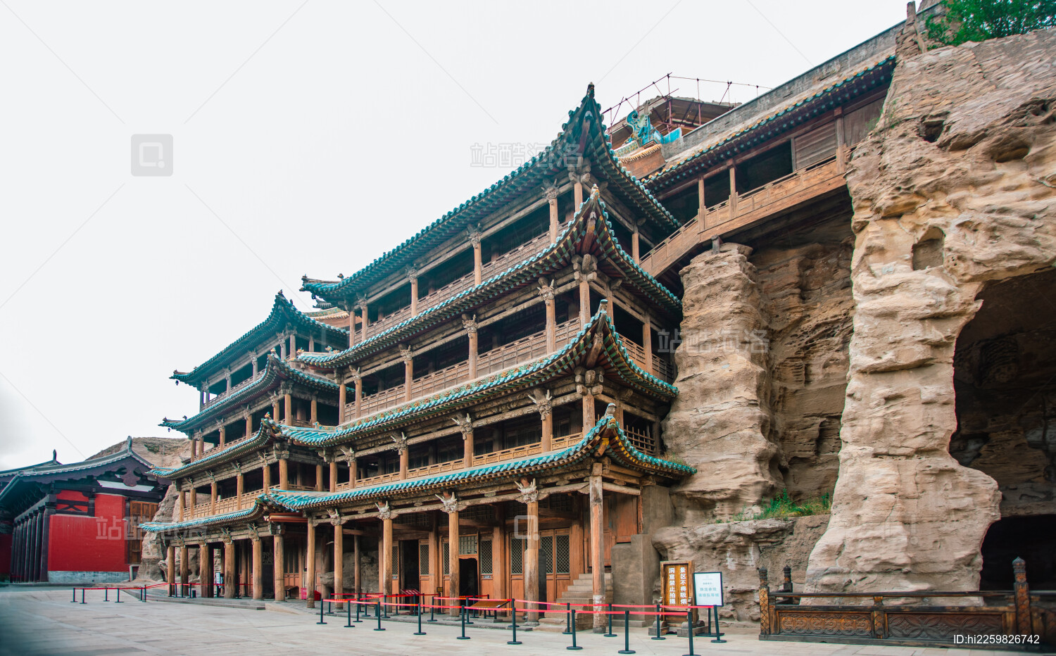 山西大同云冈石窟第5、6窟外部木结构窟檐