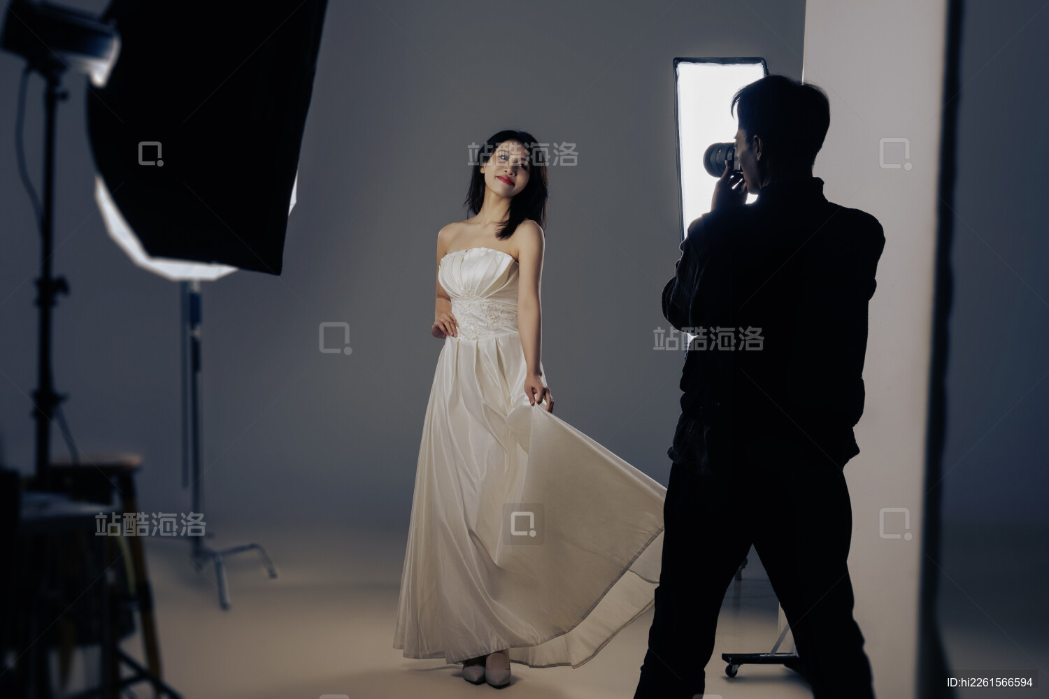 摄影棚内拍摄场景