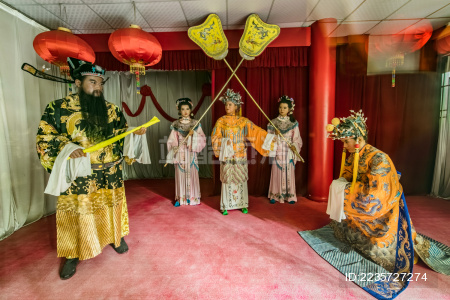 安徽省合肥市包河公园京剧打龙袍人物雕像景观