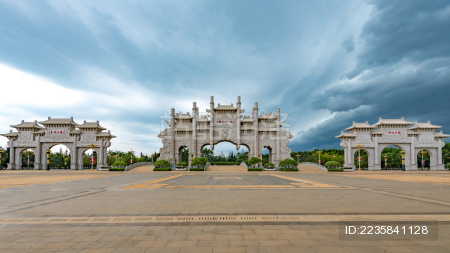 中国海南省临高县文澜文化公园中式牌坊与石刻