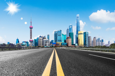 通往城市的高等级公路