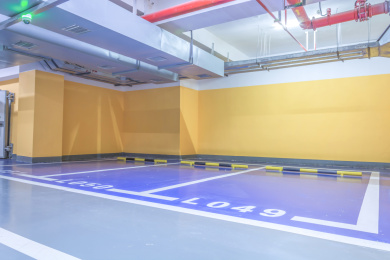 Parking garage