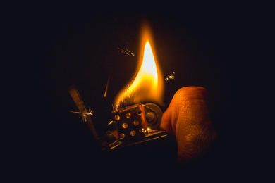 打火机的火苗 打火机