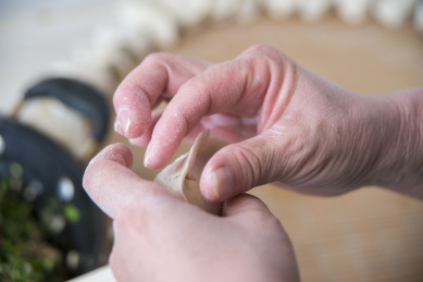 包饺子