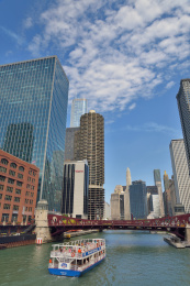 芝加哥河岸的建筑群