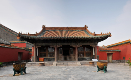 沈阳故宫颐和殿 shenyang imperial palace and the temple