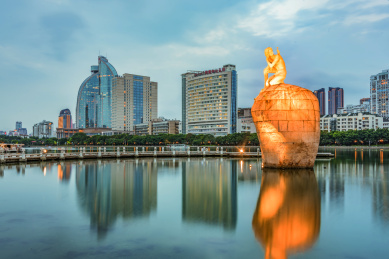 厦门白鹭洲公园 白鹭女神雕像 夜景