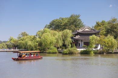 中国广东省广州市番禺区石楼镇大岭村大礼堂