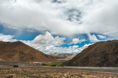 珠穆朗玛峰景区公路