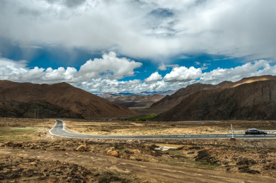 珠穆朗玛峰景区公路