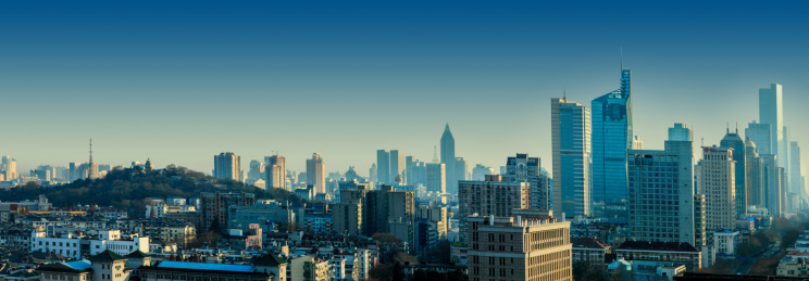 江苏省南京市中央路商贸高楼建筑景观