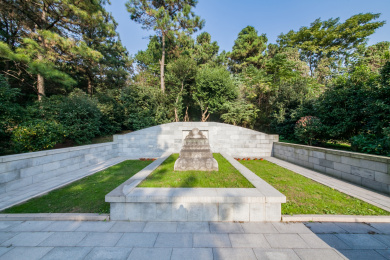 中国江苏省南京市郑和墓园人物雕像装饰建筑