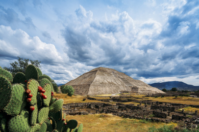墨西哥日月金字塔