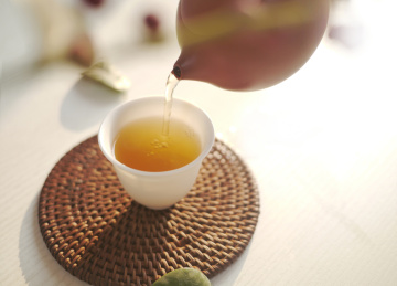 倒茶