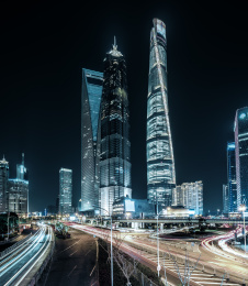 夜晚的陆家嘴CBD