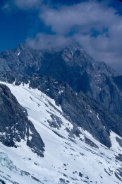 云南省丽江市玉龙雪山景观