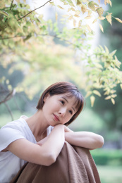 校园清新女生