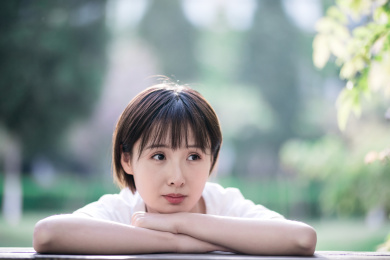 校园清新女生
