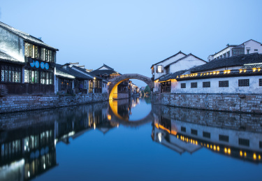 暮色南浔