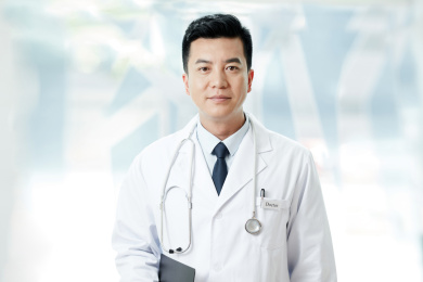 男医生肖像