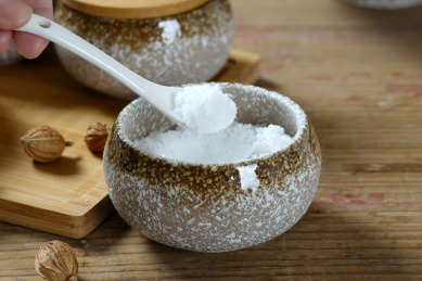 一勺雪白的海盐