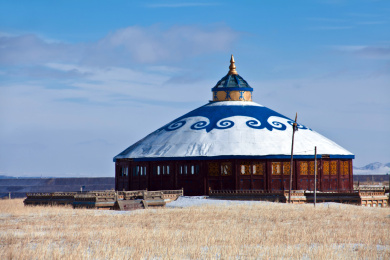 锡林郭勒盟草原蒙古包景观