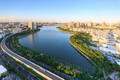厦门湖边水库，湖边花园
