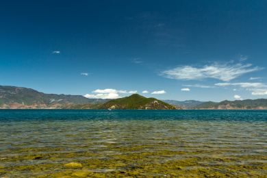 中国云南省丽江市宁蒗县泸沽湖自然景观