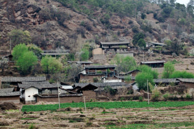 丽江市宁蒗县彝族山寨建筑景观