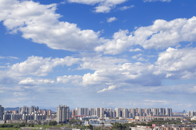 城市天空白云